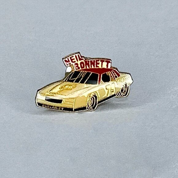 VTG Neil Bonnett Chevrolet #75 Yellow Red White Hat/Jacket/Lapel Pin - Picture 2 of 8